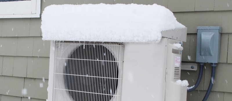 Heat Pump Icing Up in Winter: Is This Normal?